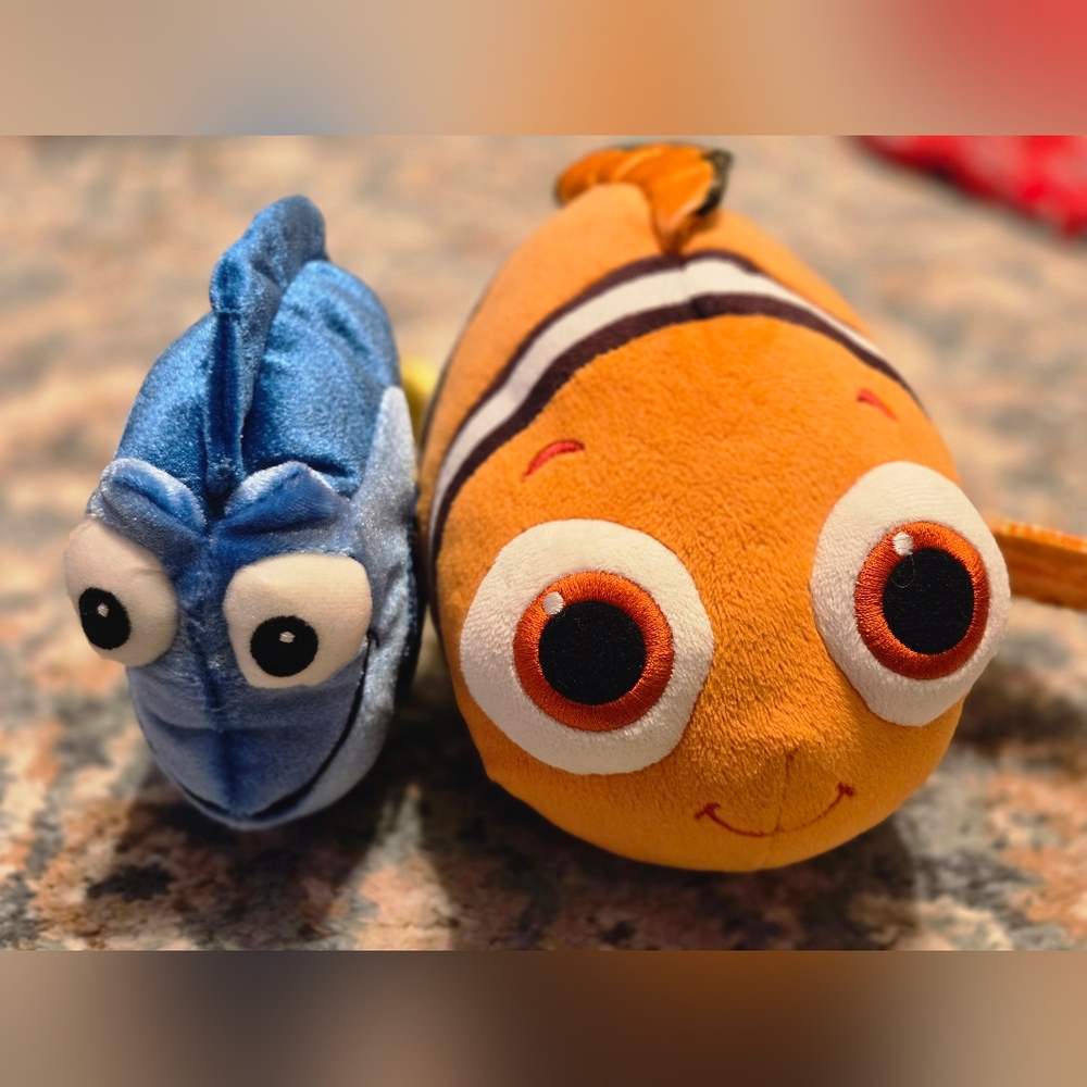 Disney Pixar Finding Nemo Dory And Nemo Plush Bundle Of 2